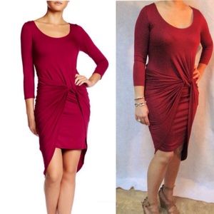 Bodycon Twist Front Dress in Red Wine sz Small 4/6